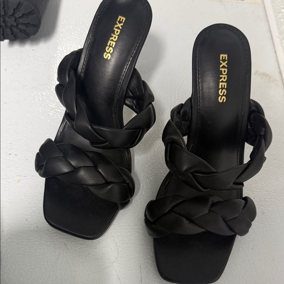 Express Shoes - Express Women's Black Braided Heels - Size 7 - Super Comfortable LIKE NEW